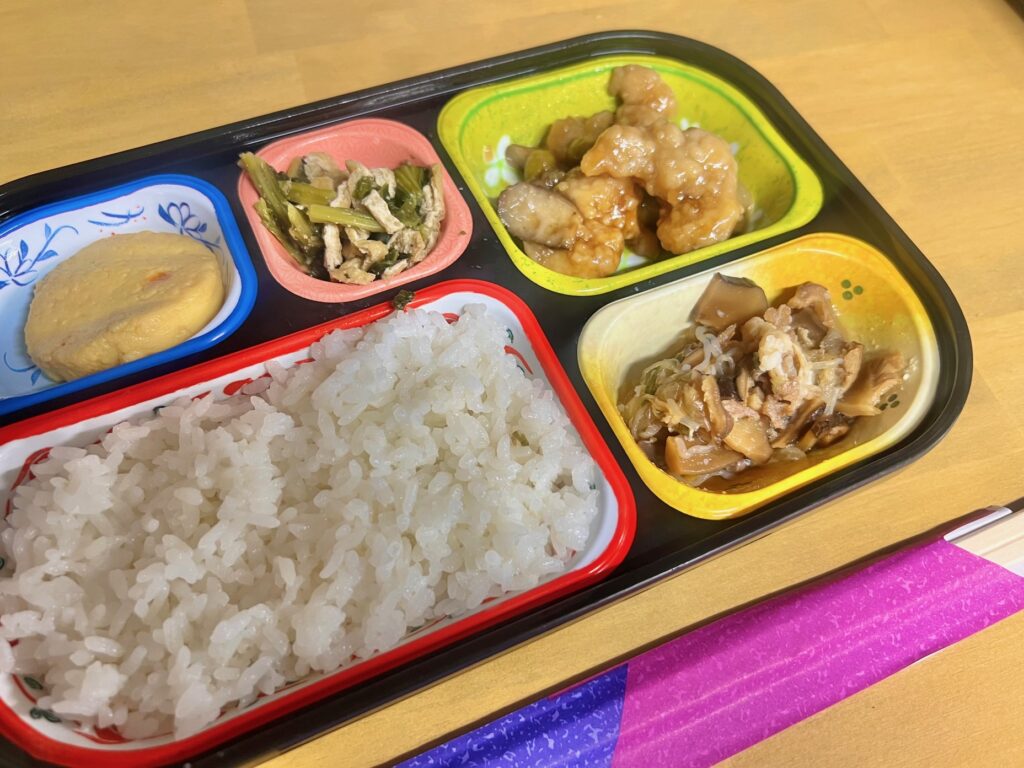 楽しいお弁当時間🍱🧡